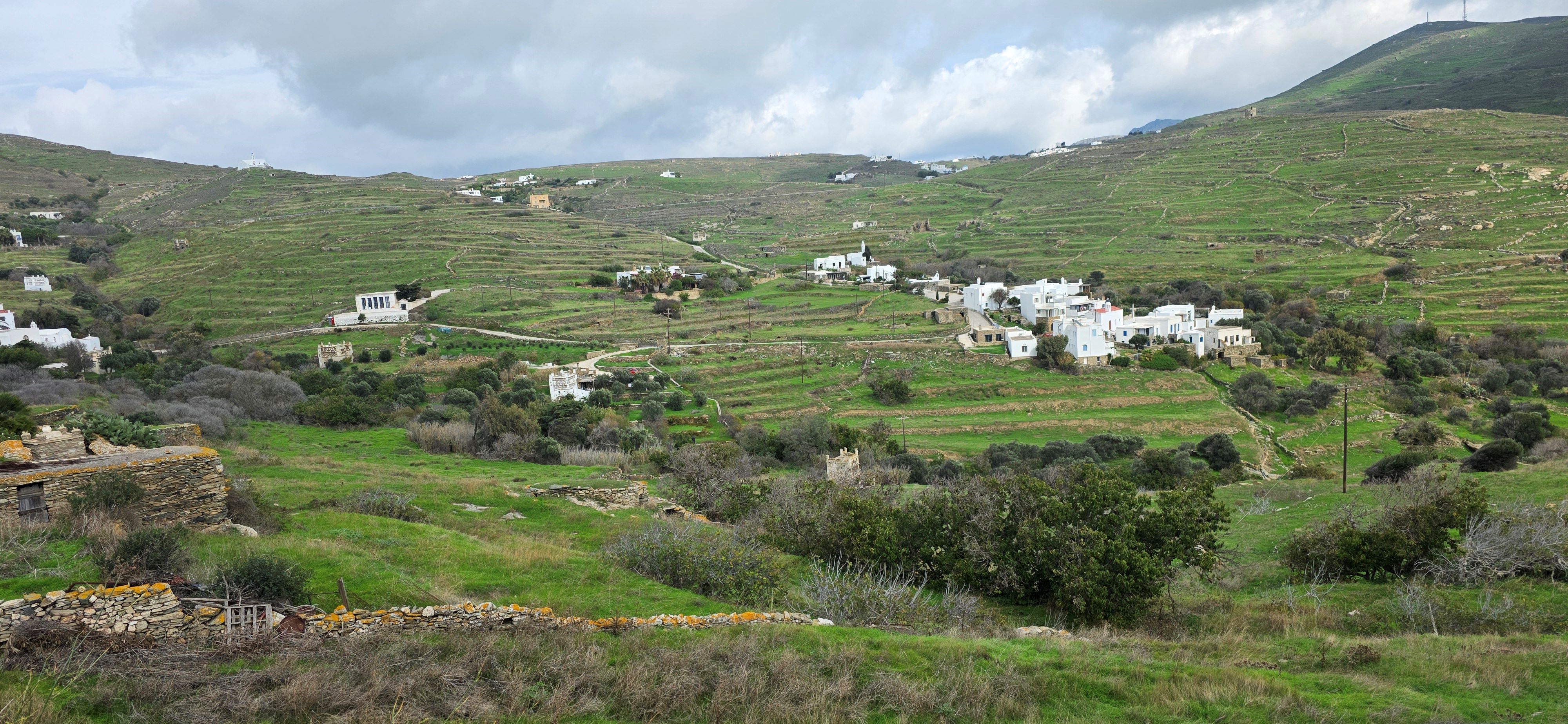 photo1