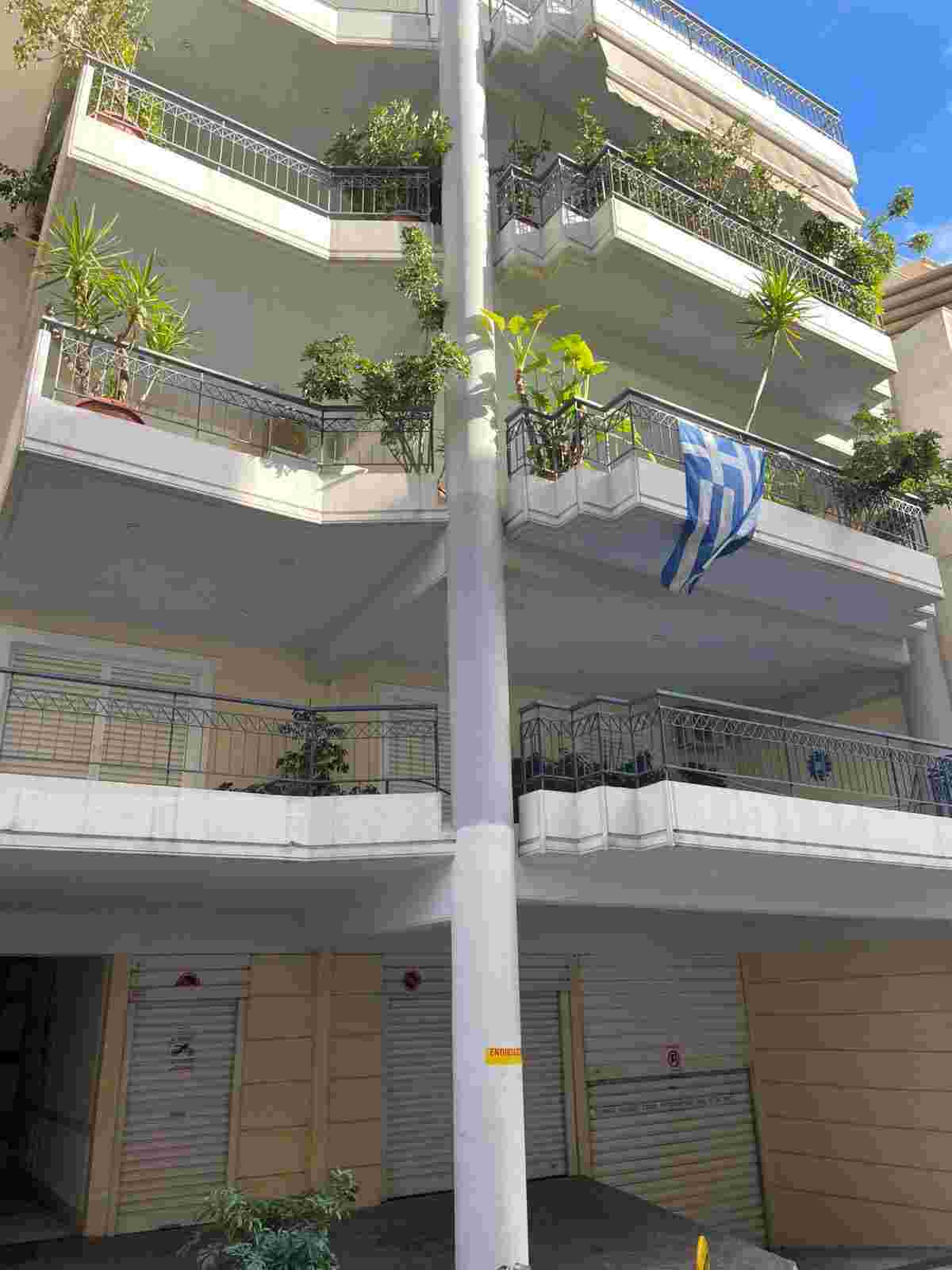 photo0