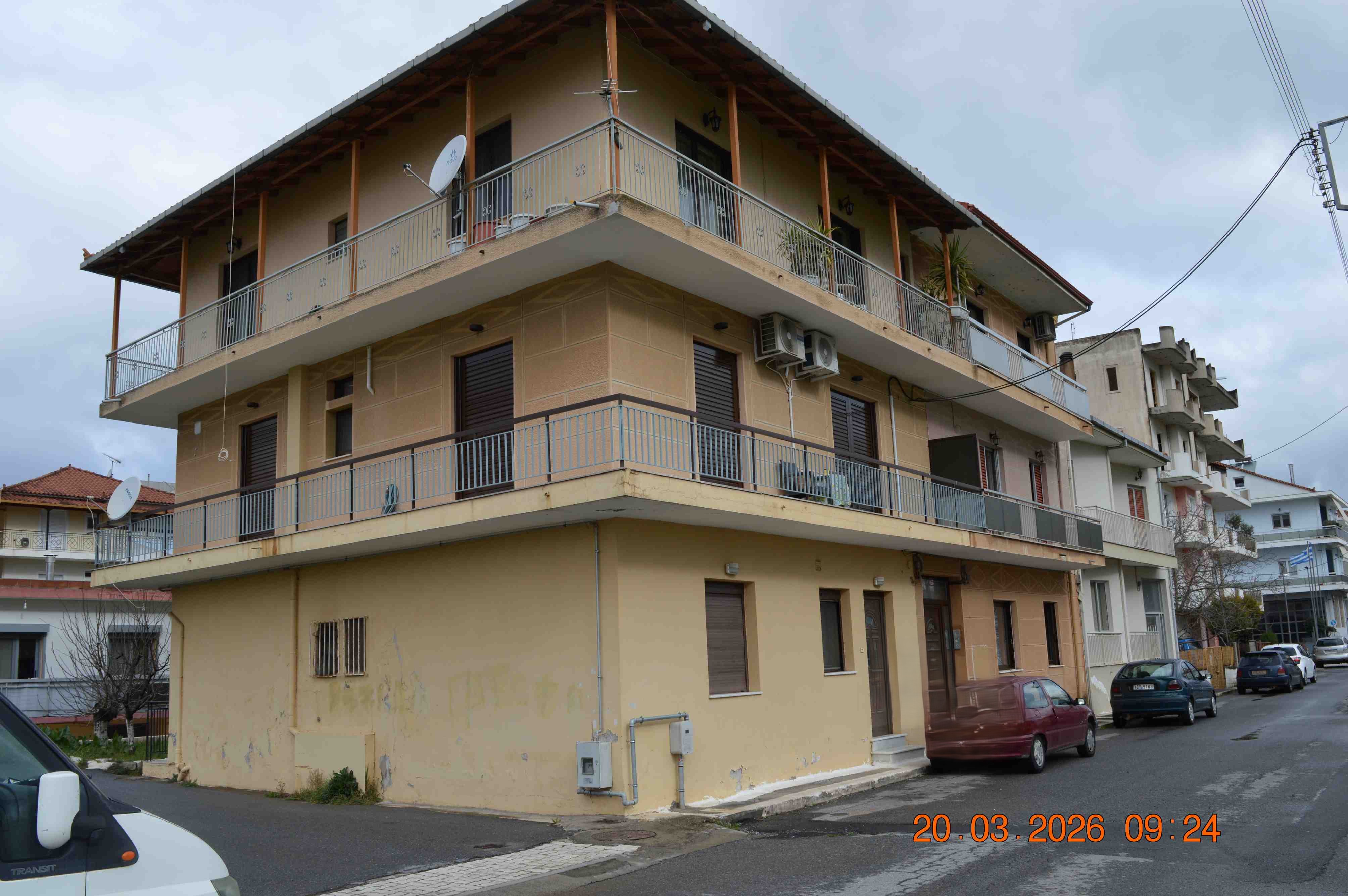 photo2