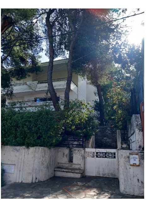 Οικόπεδο με κτίσμα  σε πλειστηριασμό Δήμος Διονύσου