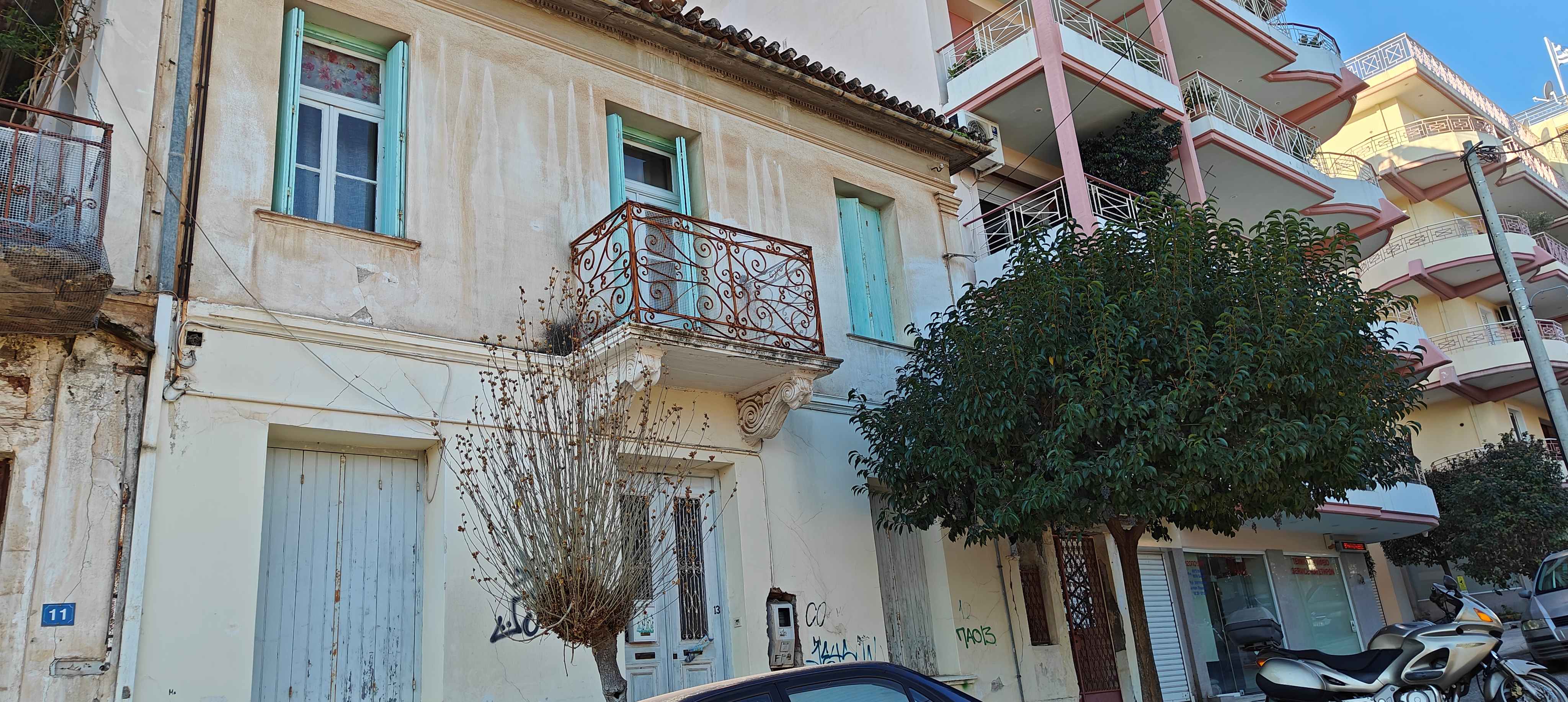 Οικόπεδο με κτίσμα  σε πλειστηριασμό Municipality of Aegialia