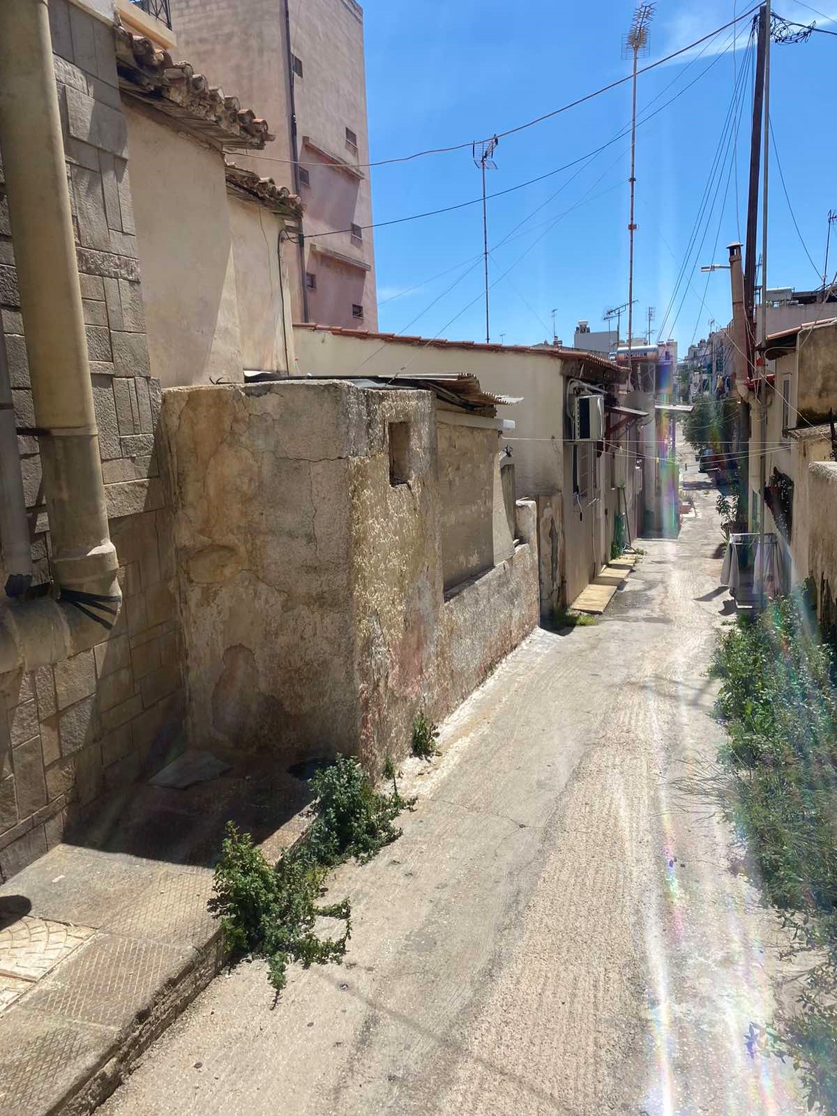 Οικόπεδο με κτίσμα  σε πλειστηριασμό Municipality of Lavreotiki