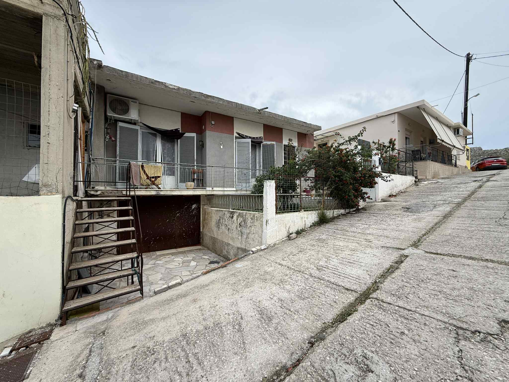 Οικόπεδο με κτίσμα 133.65 sq.m. σε πλειστηριασμό Municipality of Nafplio