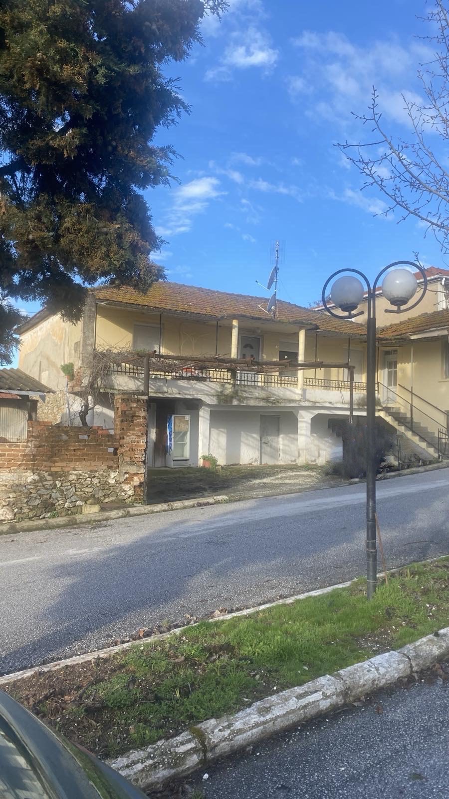 Οικόπεδο με κτίσμα  σε πλειστηριασμό Δήμος Παγγαίου