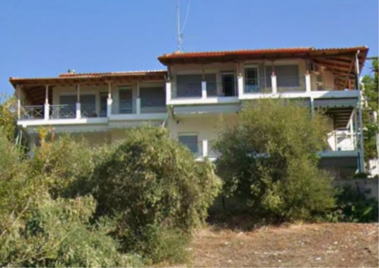 Οικόπεδο με κτίσμα  σε πλειστηριασμό Δήμος Στυλίδος