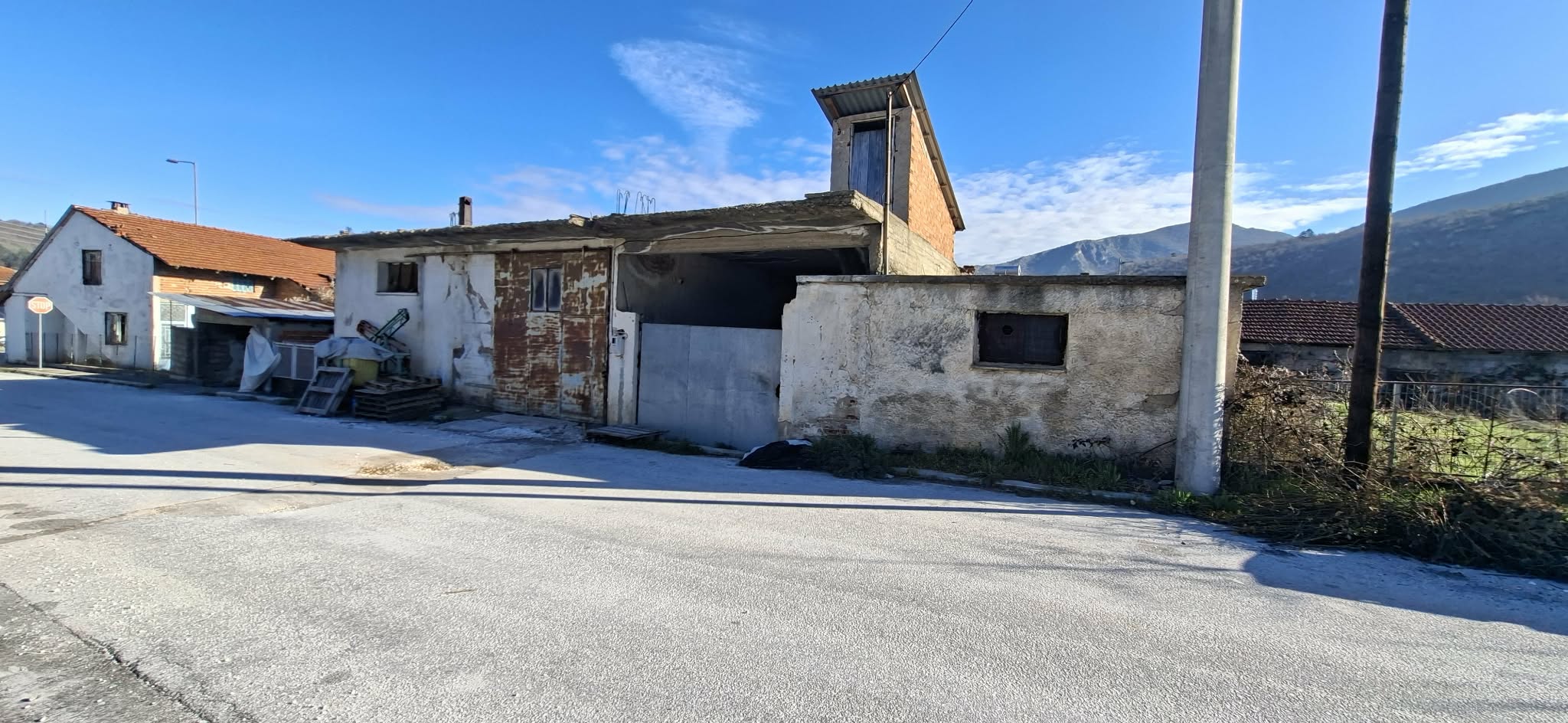 Οικόπεδο με κτίσμα  σε πλειστηριασμό Δήμος Κάτω Νευροκοπίου
