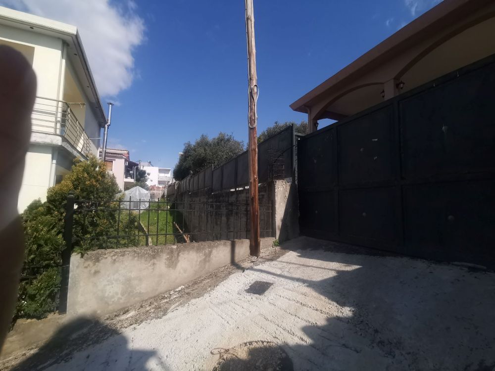 Οικόπεδο με κτίσμα  σε πλειστηριασμό Δήμος Πατρέων
