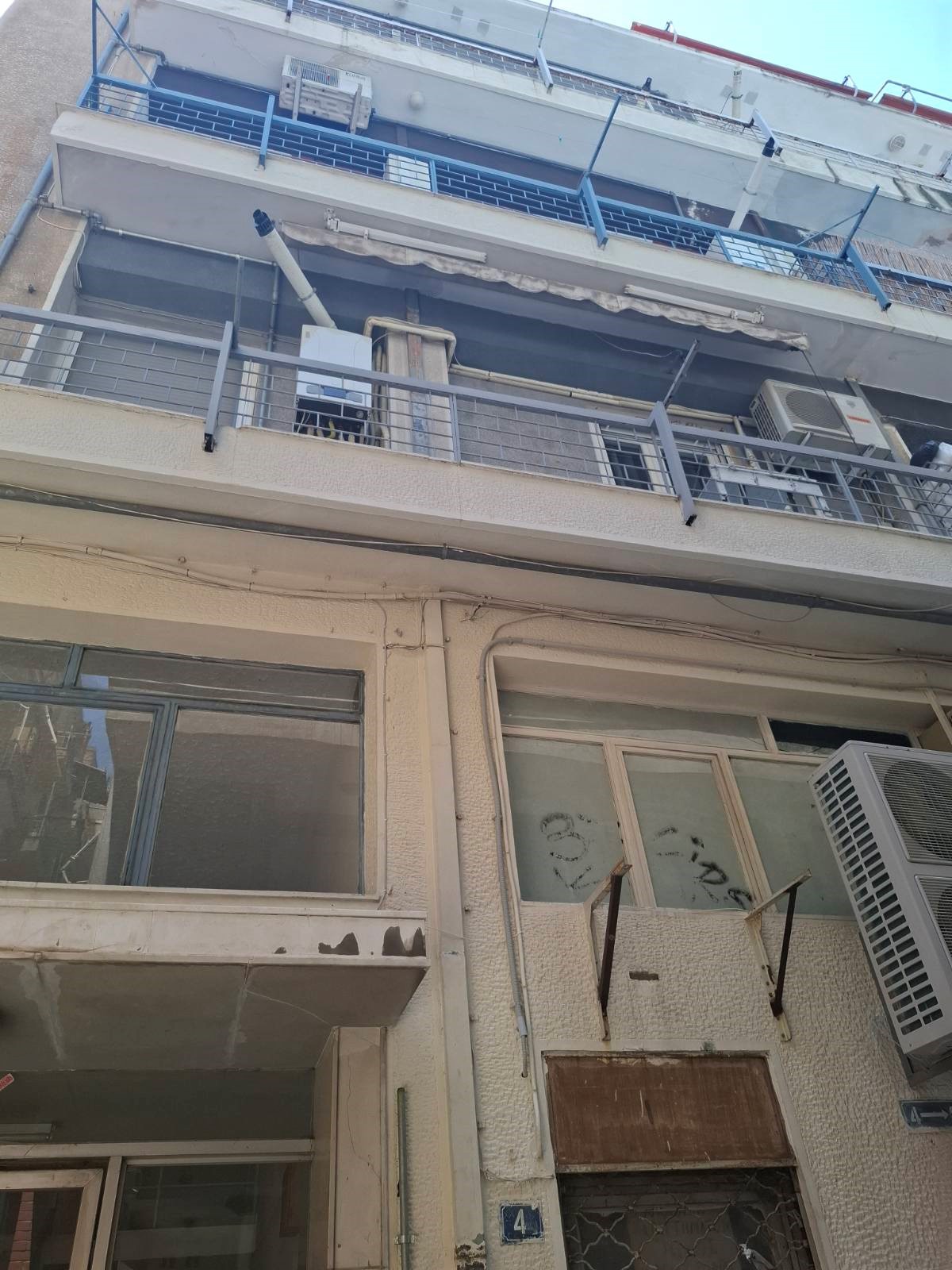 photo0