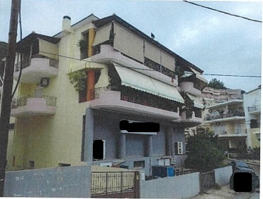 photo1