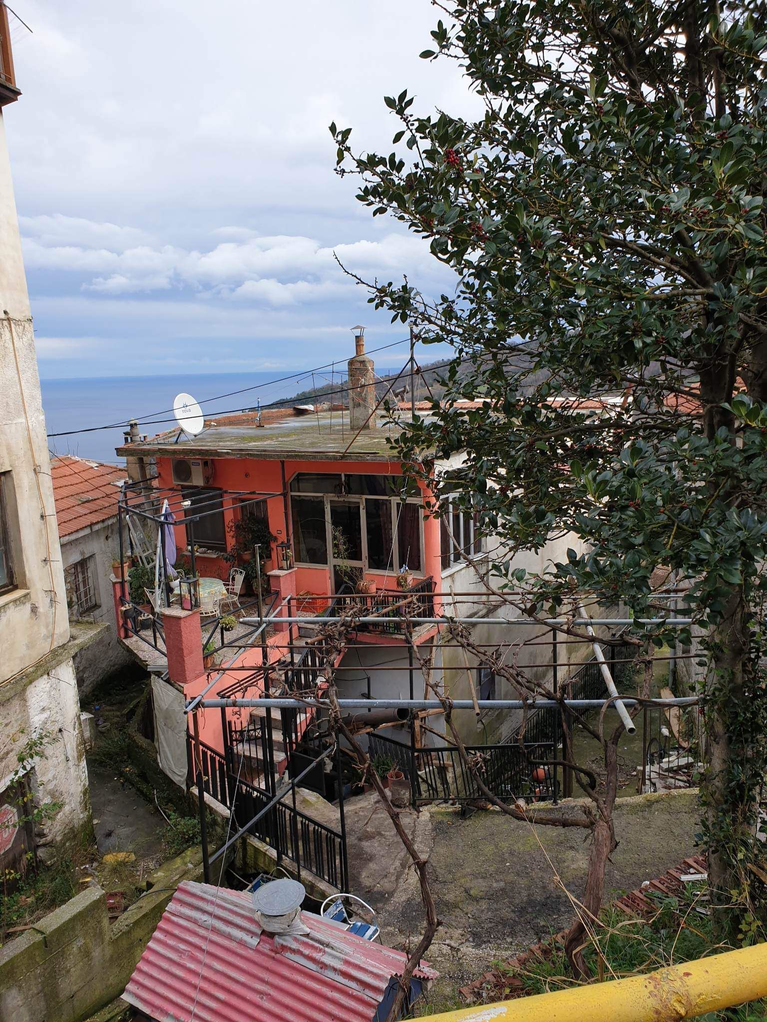 Οικόπεδο με κτίσμα  σε πλειστηριασμό Municipality of Zagora - Mouresi