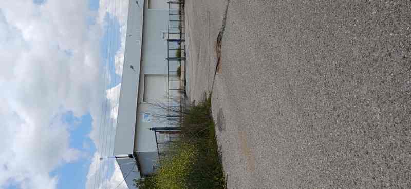 photo1
