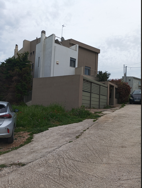 Οικόπεδο με κτίσμα  σε πλειστηριασμό Municipality of Rafina - Pikermiou