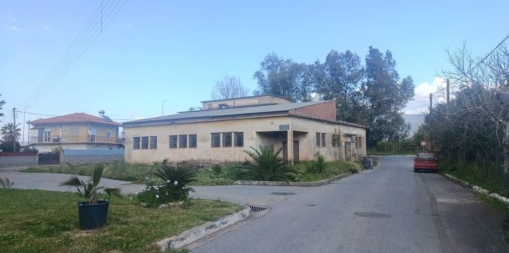 Οικόπεδο με κτίσμα  σε πλειστηριασμό Municipality of Messina