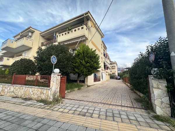 photo0
