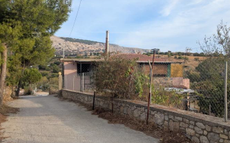 Οικόπεδο με κτίσμα  σε πλειστηριασμό Δήμος Χίου