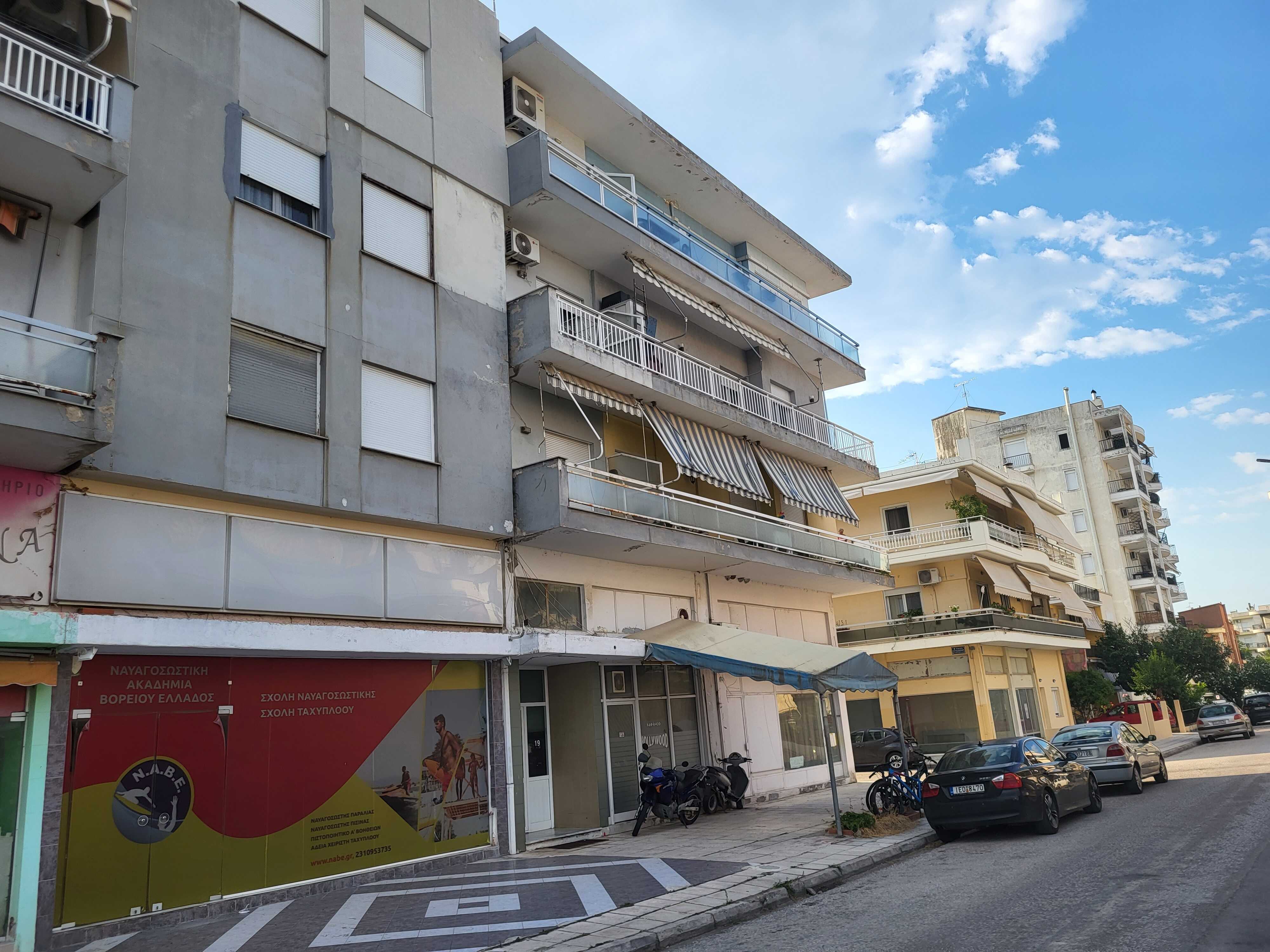 photo0
