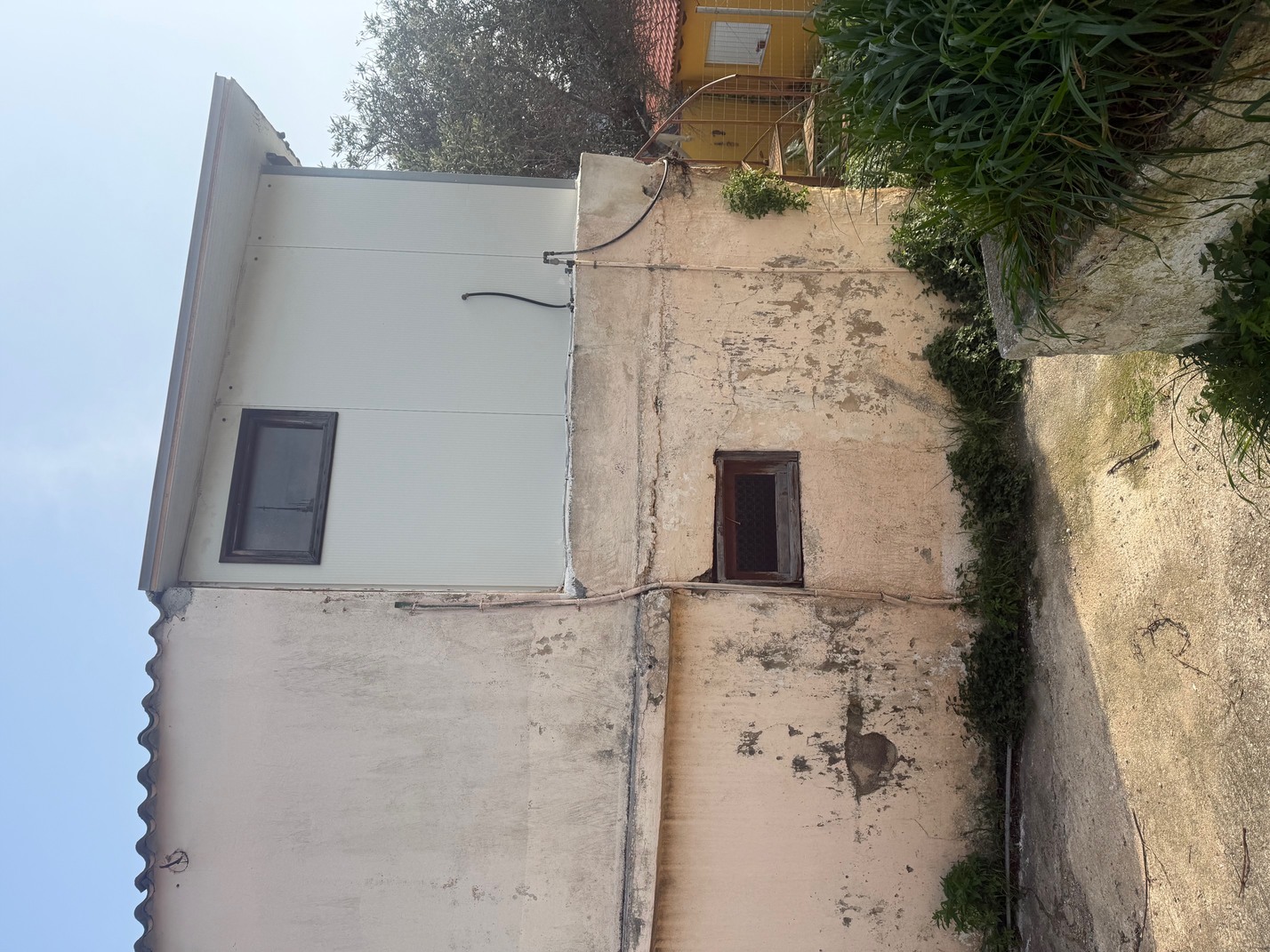 Οικόπεδο με κτίσμα  σε πλειστηριασμό Δήμος Πλατανιά  