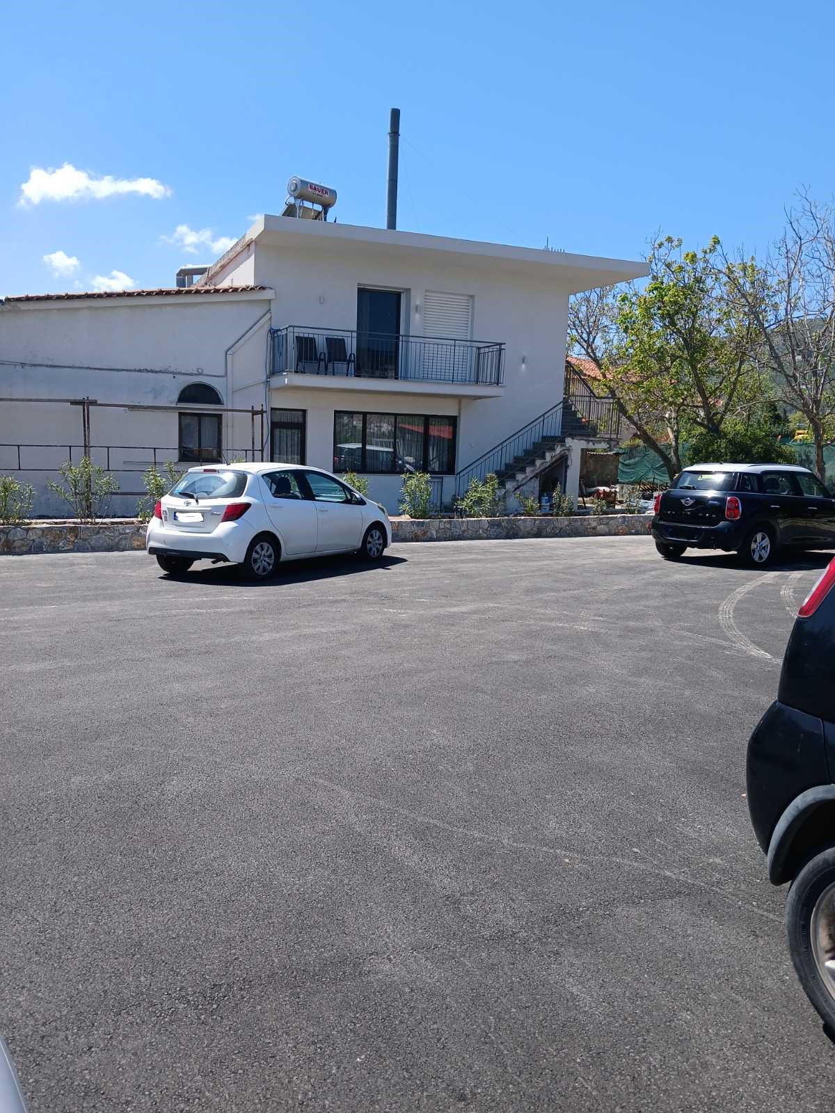 Οικόπεδο με κτίσμα  σε πλειστηριασμό Δήμος Ωρωπού