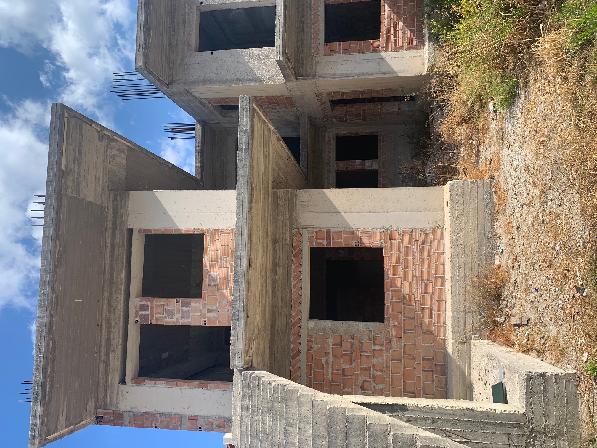 photo1