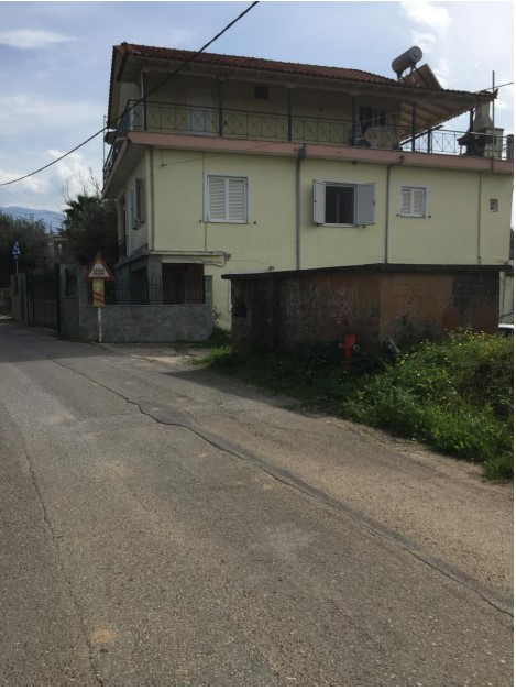 Οικόπεδο με κτίσμα  σε πλειστηριασμό Municipality of Kalamata