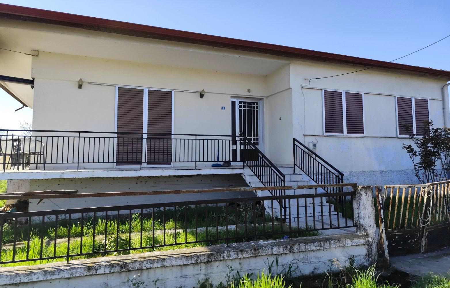 Οικόπεδο με κτίσμα  σε πλειστηριασμό Δήμος Ηρωικής Πόλεως Νάουσας