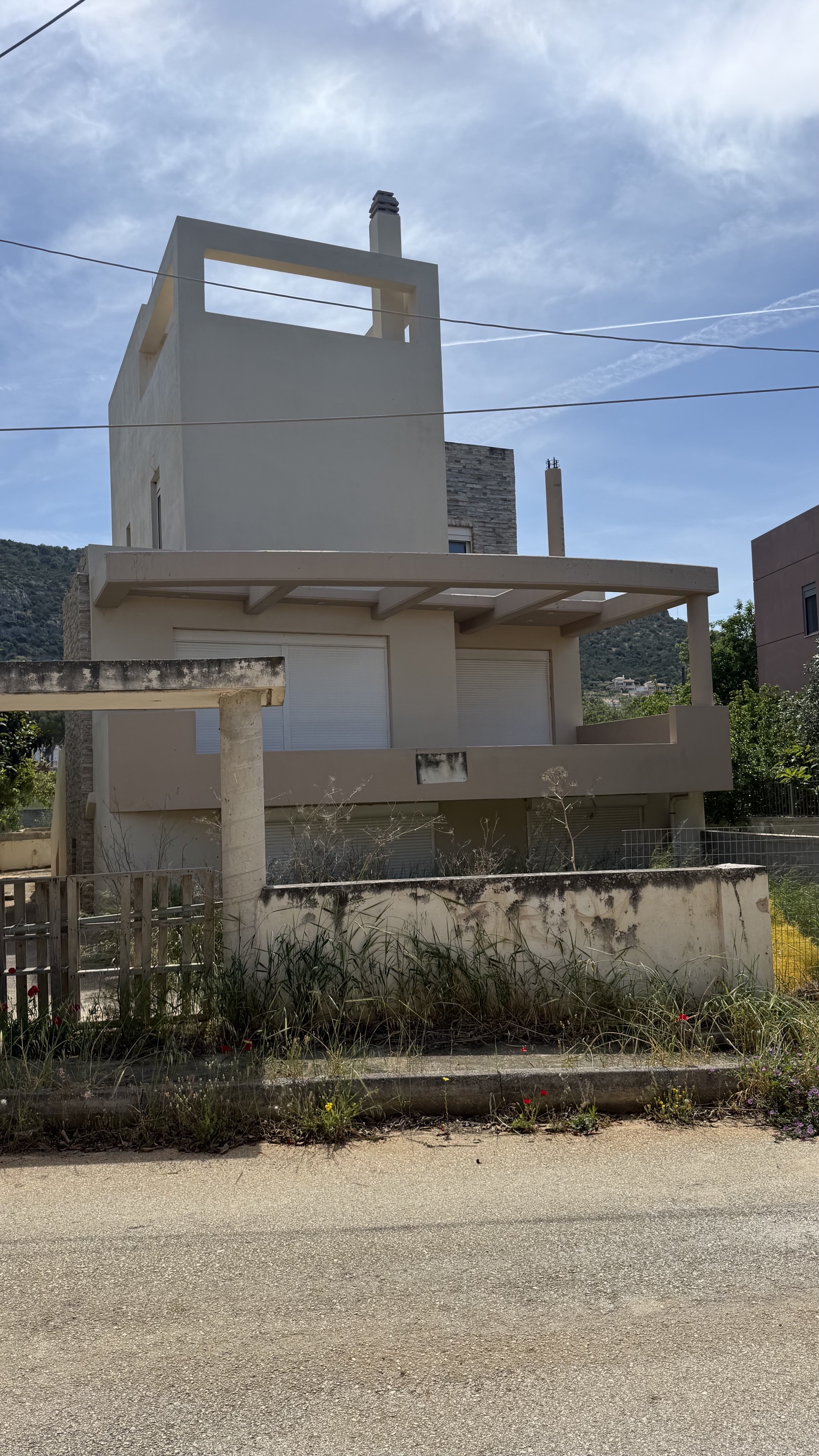 Οικόπεδο με κτίσμα  σε πλειστηριασμό Δήμος Μαρκοπούλου Μεσογαίας