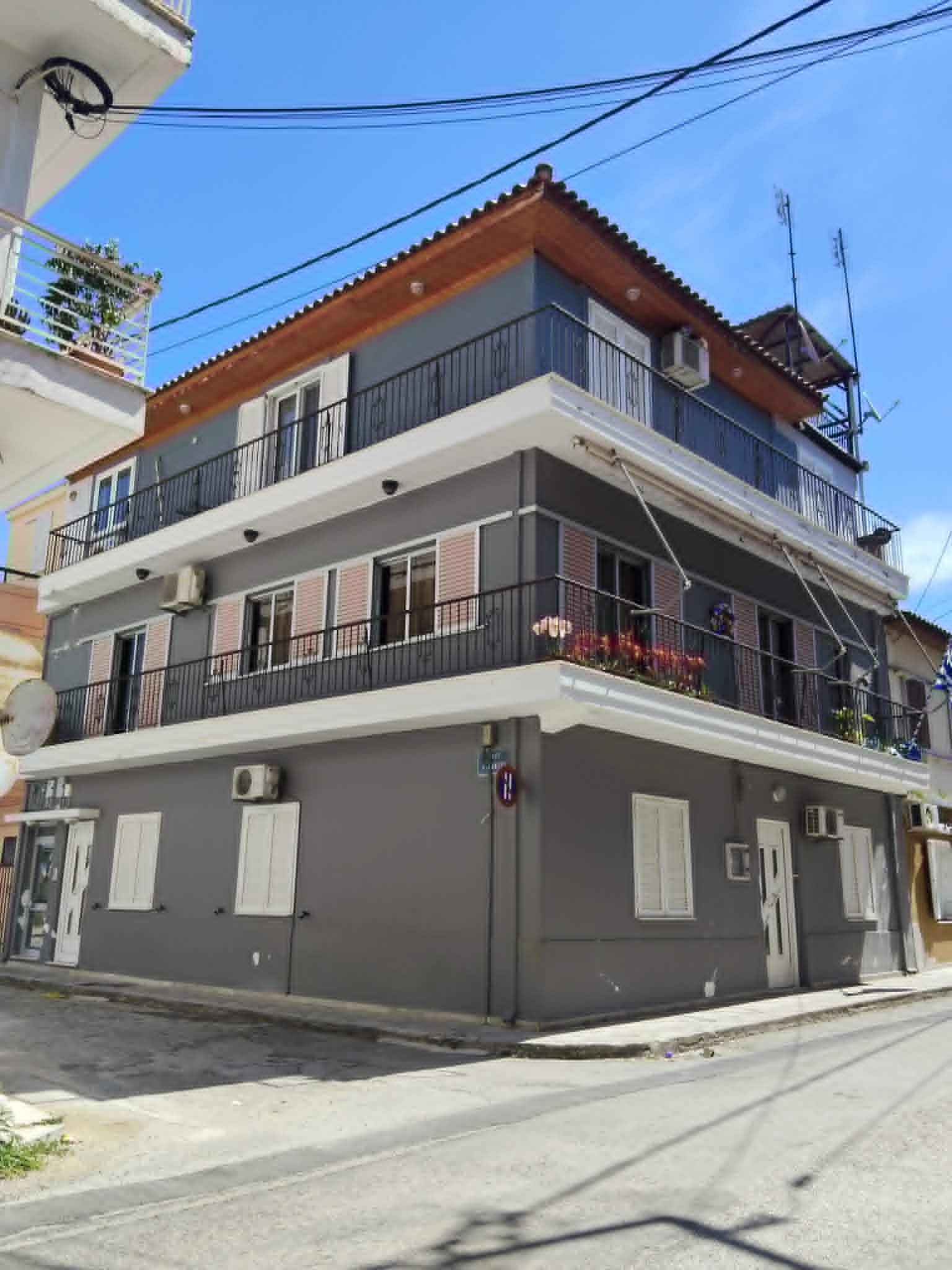 Οικόπεδο με κτίσμα  σε πλειστηριασμό Municipality of Patreon