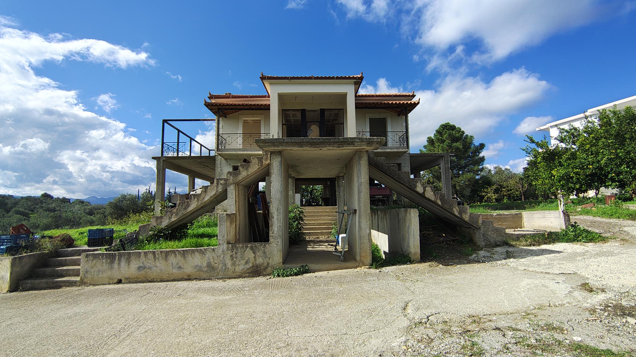 photo1