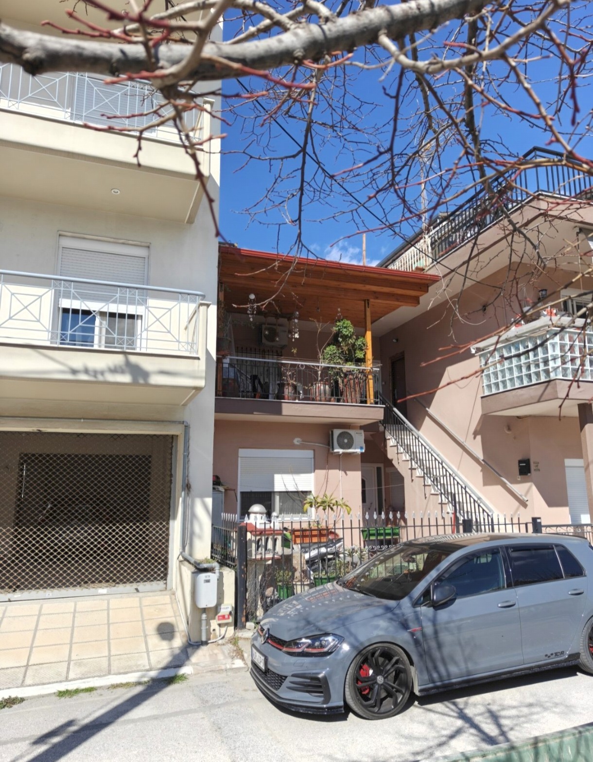 photo0
