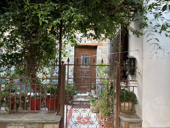 Οικόπεδο με κτίσμα  σε πλειστηριασμό Δήμος Βόλου