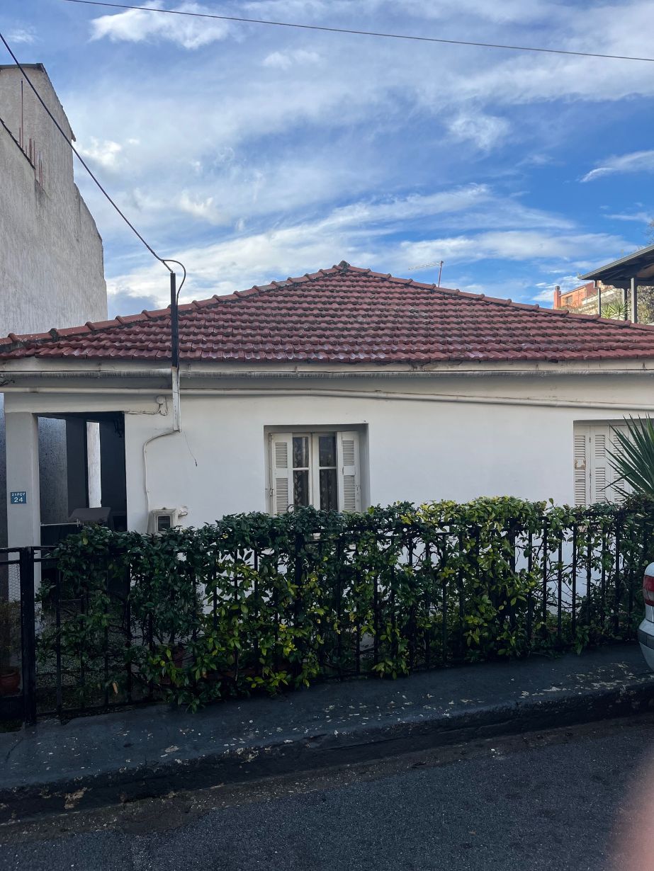 Οικόπεδο με κτίσμα 200 τ.μ. σε πλειστηριασμό Δήμος Λαρισαίων