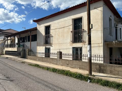 Οικόπεδο με κτίσμα 65.81 sq.m. σε πλειστηριασμό Municipality of Aegialia
