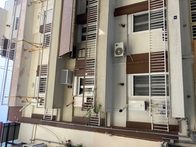 photo2