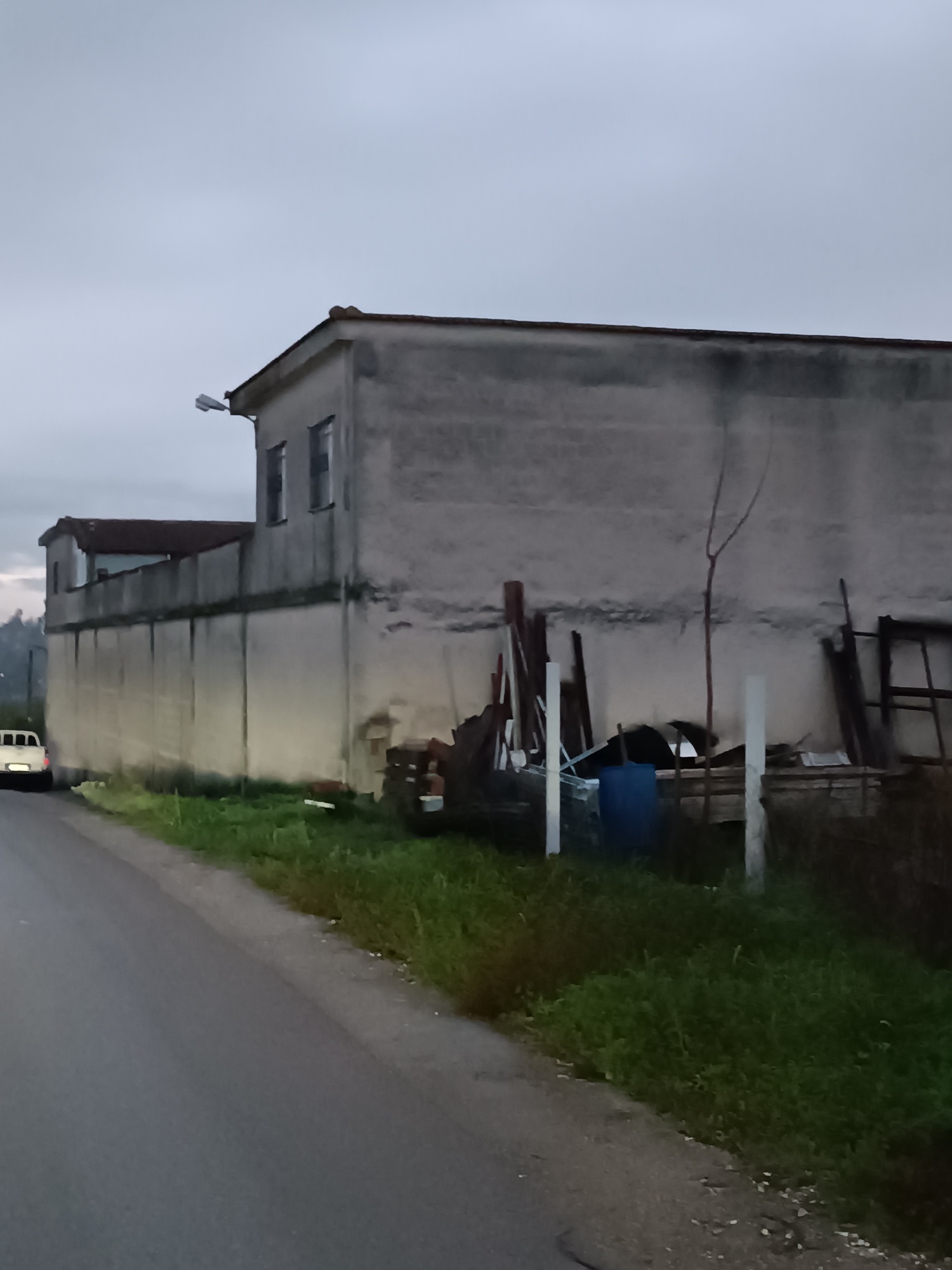 Οικόπεδο με κτίσμα 500 τ.μ. σε πλειστηριασμό Δήμος Λαρισαίων