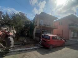 photo1