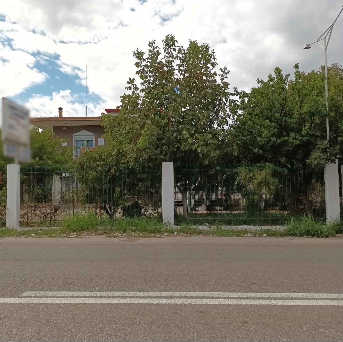 Αγροτεμάχιο με κτίσμα  σε πλειστηριασμό Municipality of Chalkidon