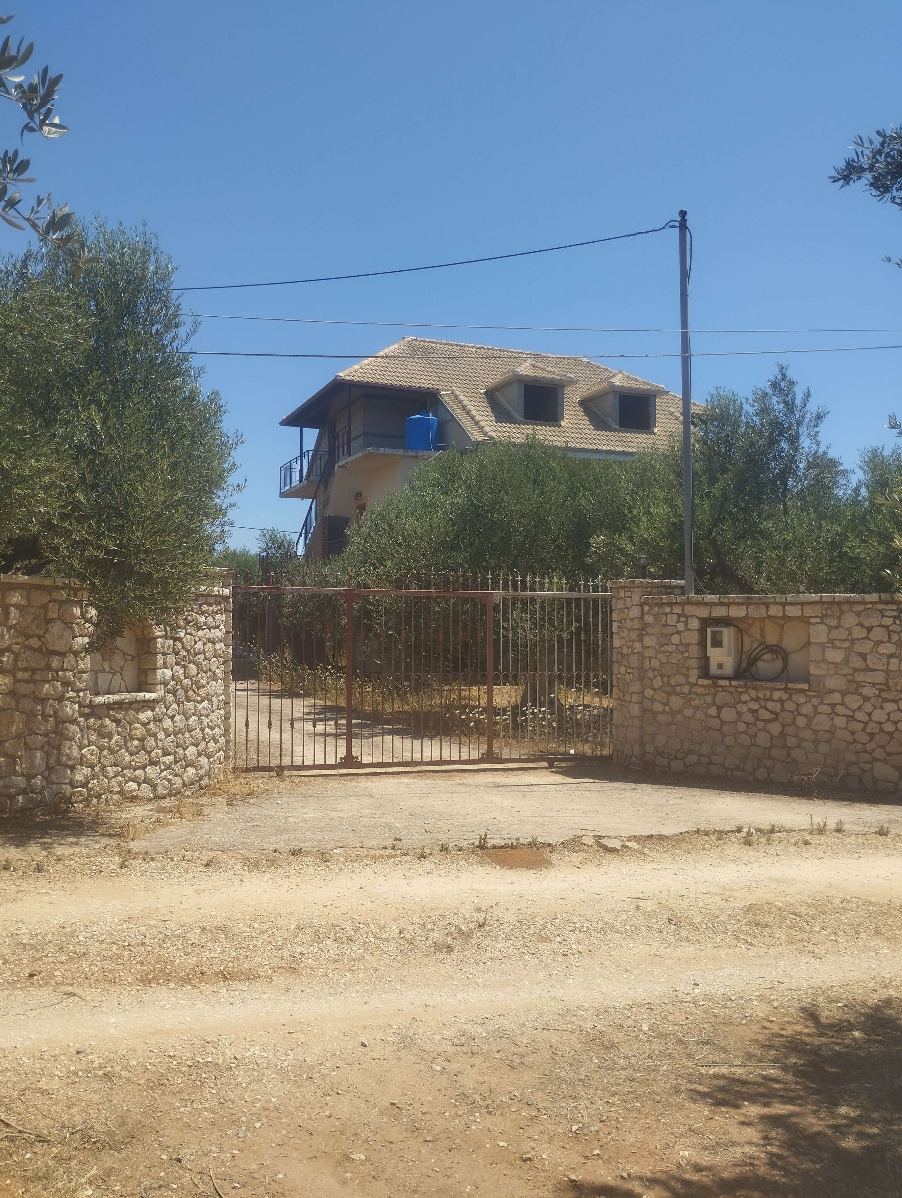 Αγροτεμάχιο με κτίσμα  σε πλειστηριασμό Δήμος Τριφυλίας