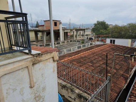 photo1