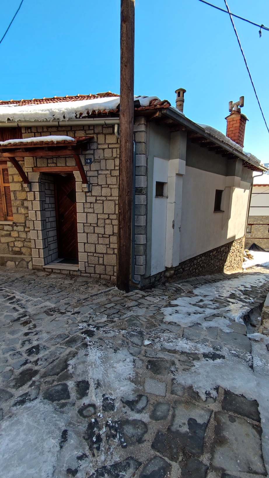 photo1