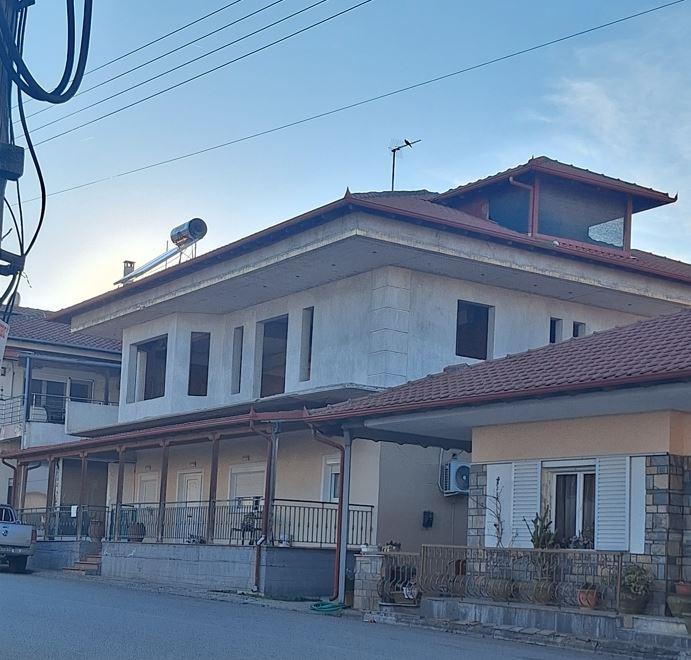 Οικόπεδο με κτίσμα  σε πλειστηριασμό Municipality of Dion - Olympus