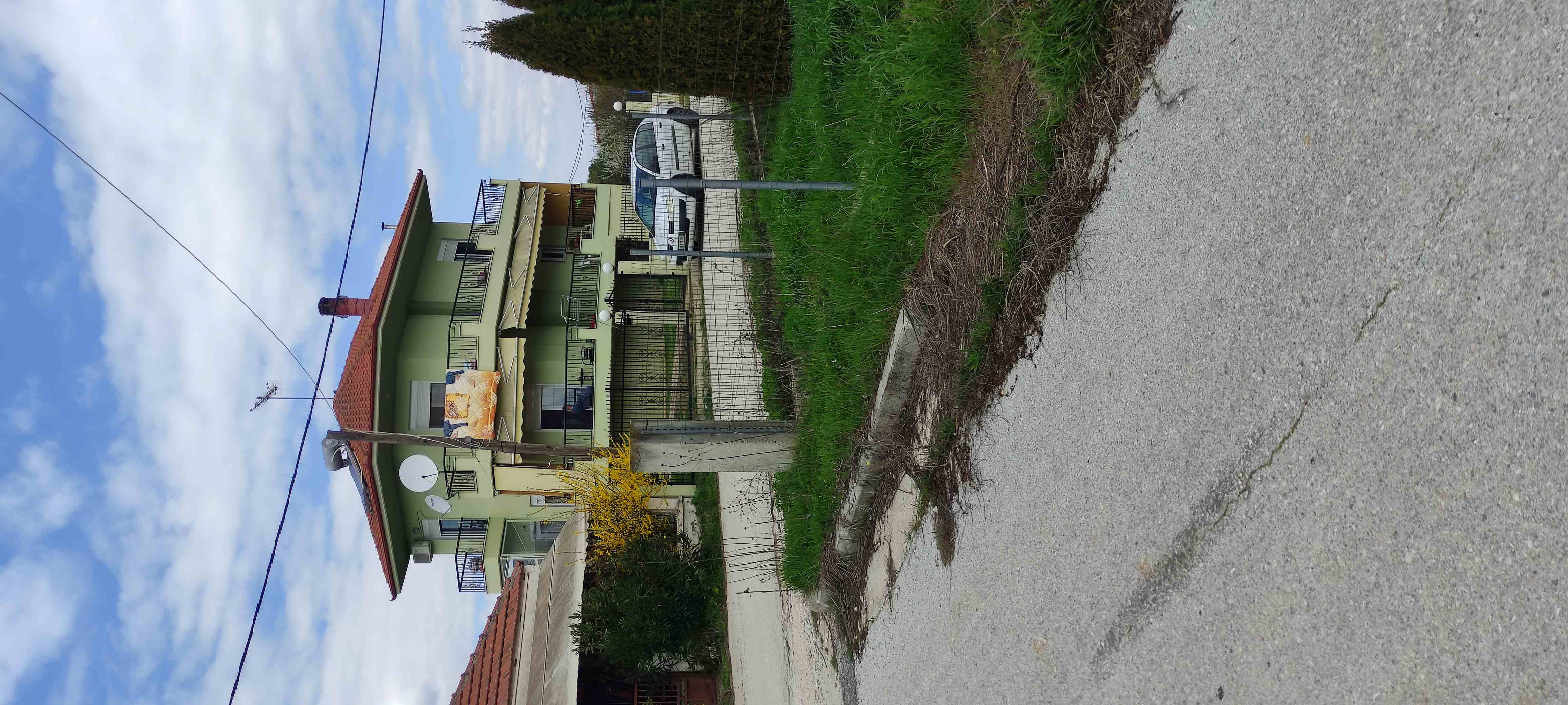 photo2
