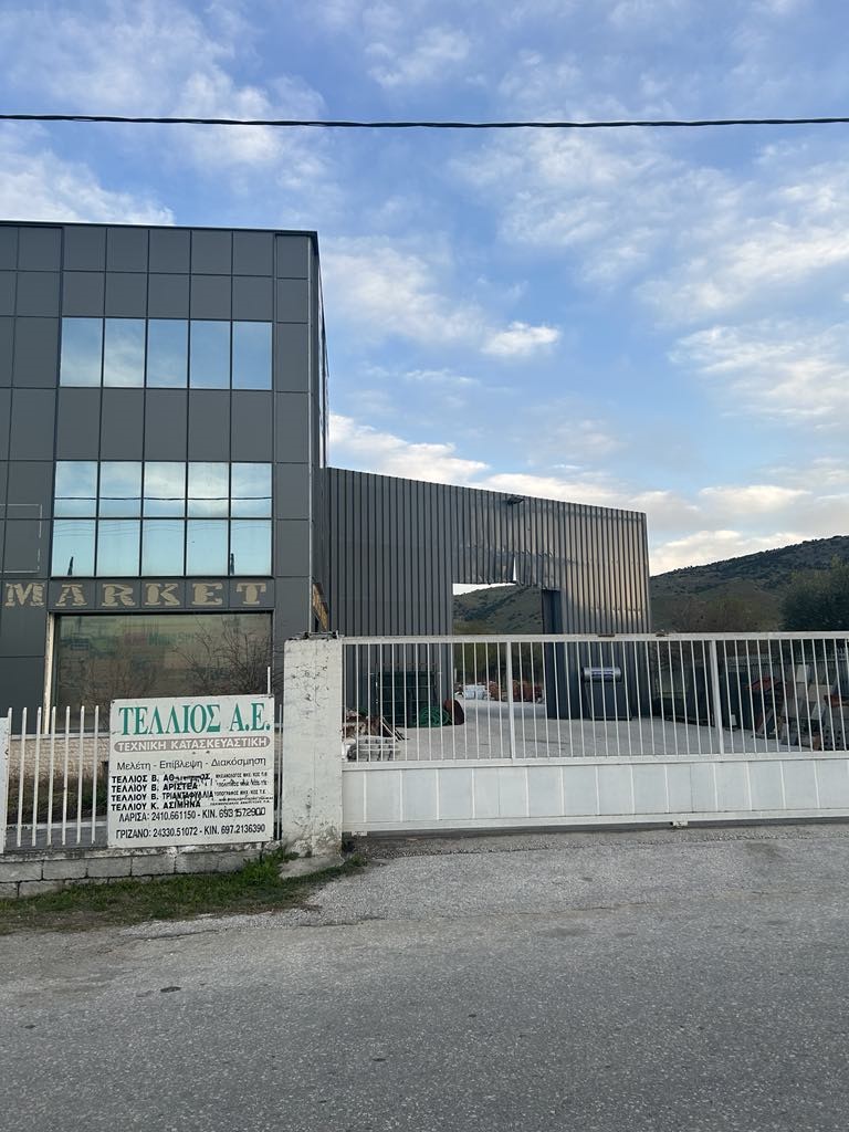photo1