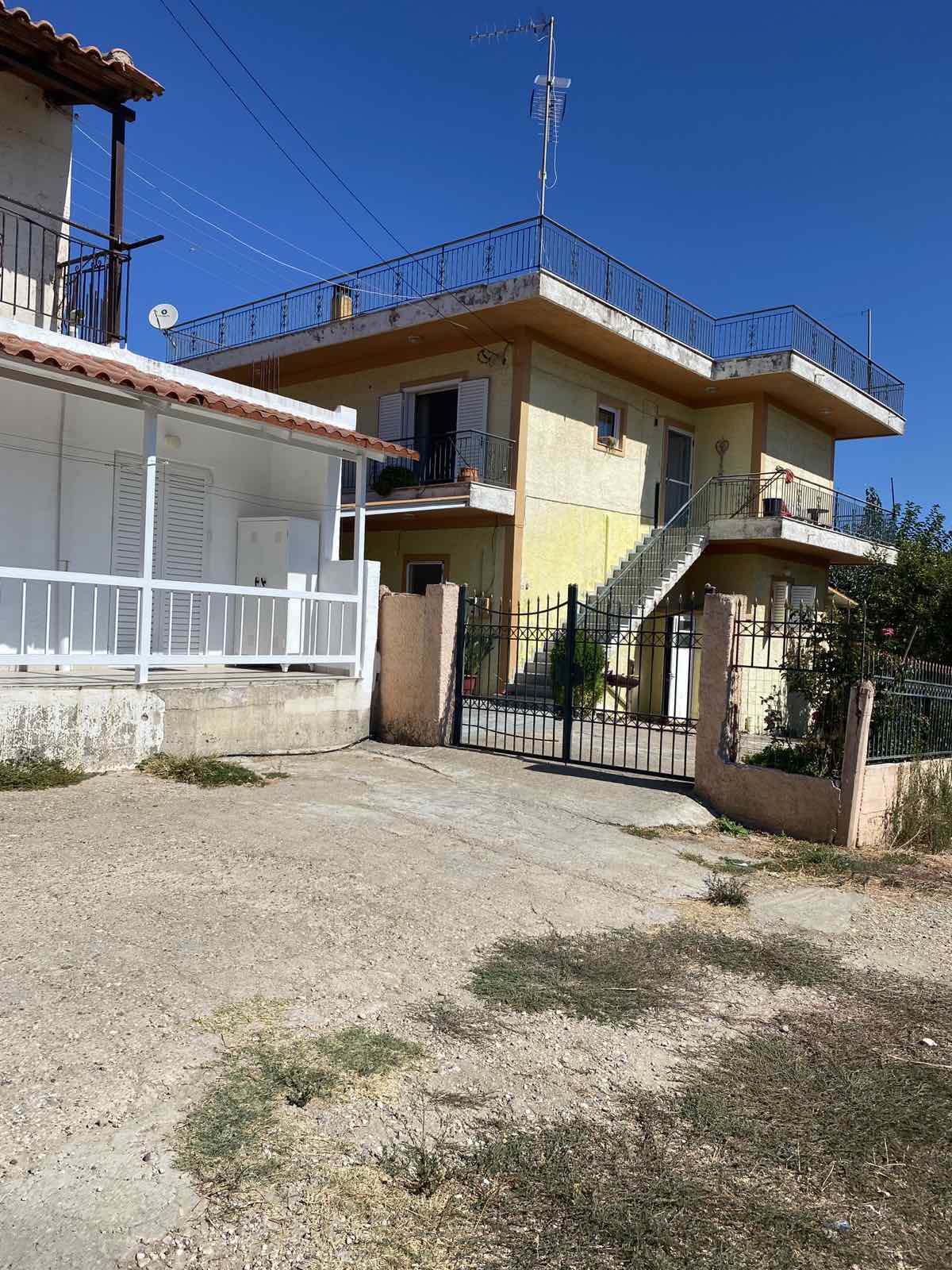 Αγροτεμάχιο με κτίσμα  σε πλειστηριασμό Δήμος Ήλιδας