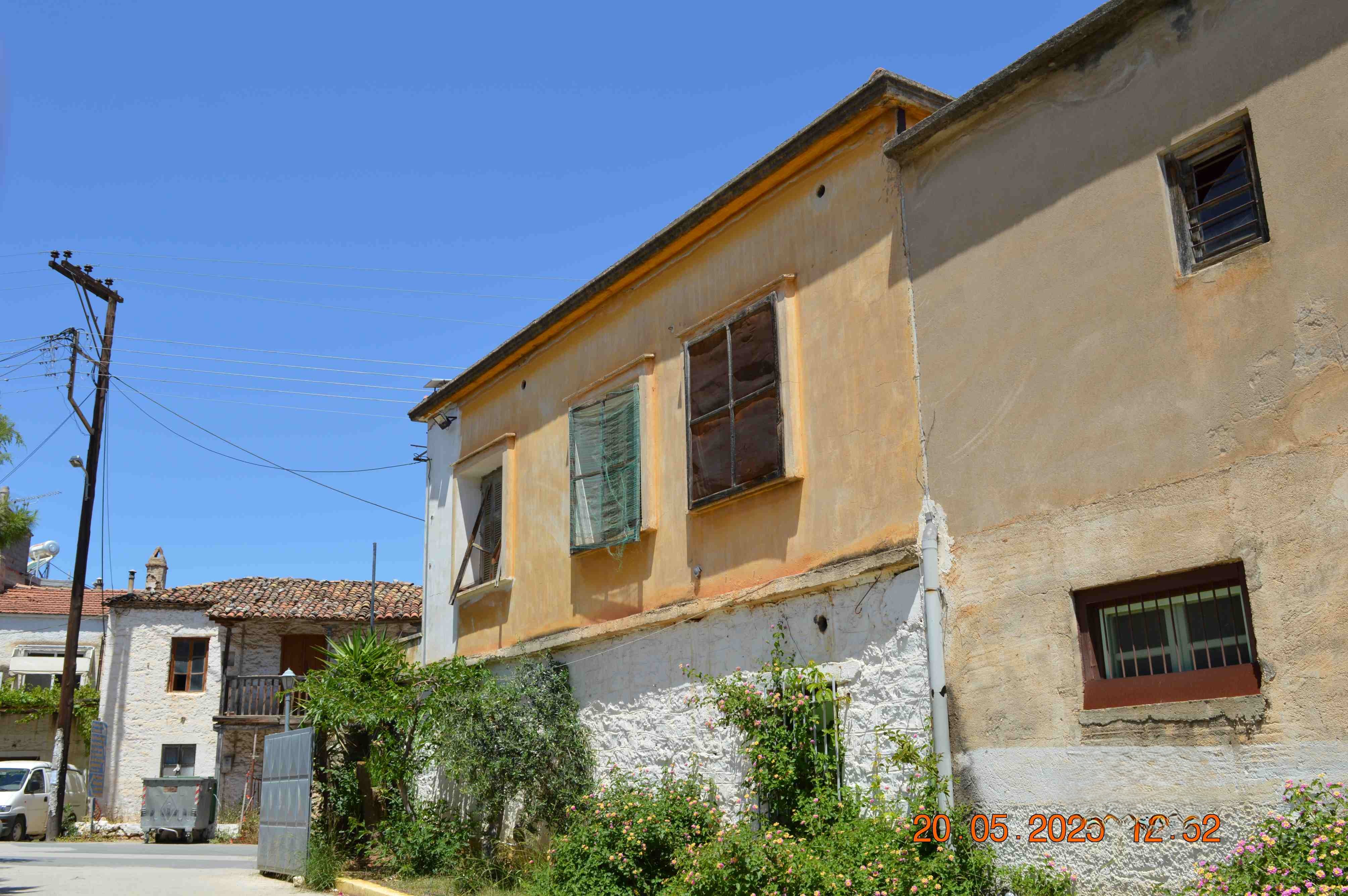 photo2
