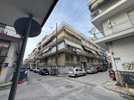 Κατοικία  σε πλειστηριασμό Δήμος Αμπελοκήπων - Μενεμένης