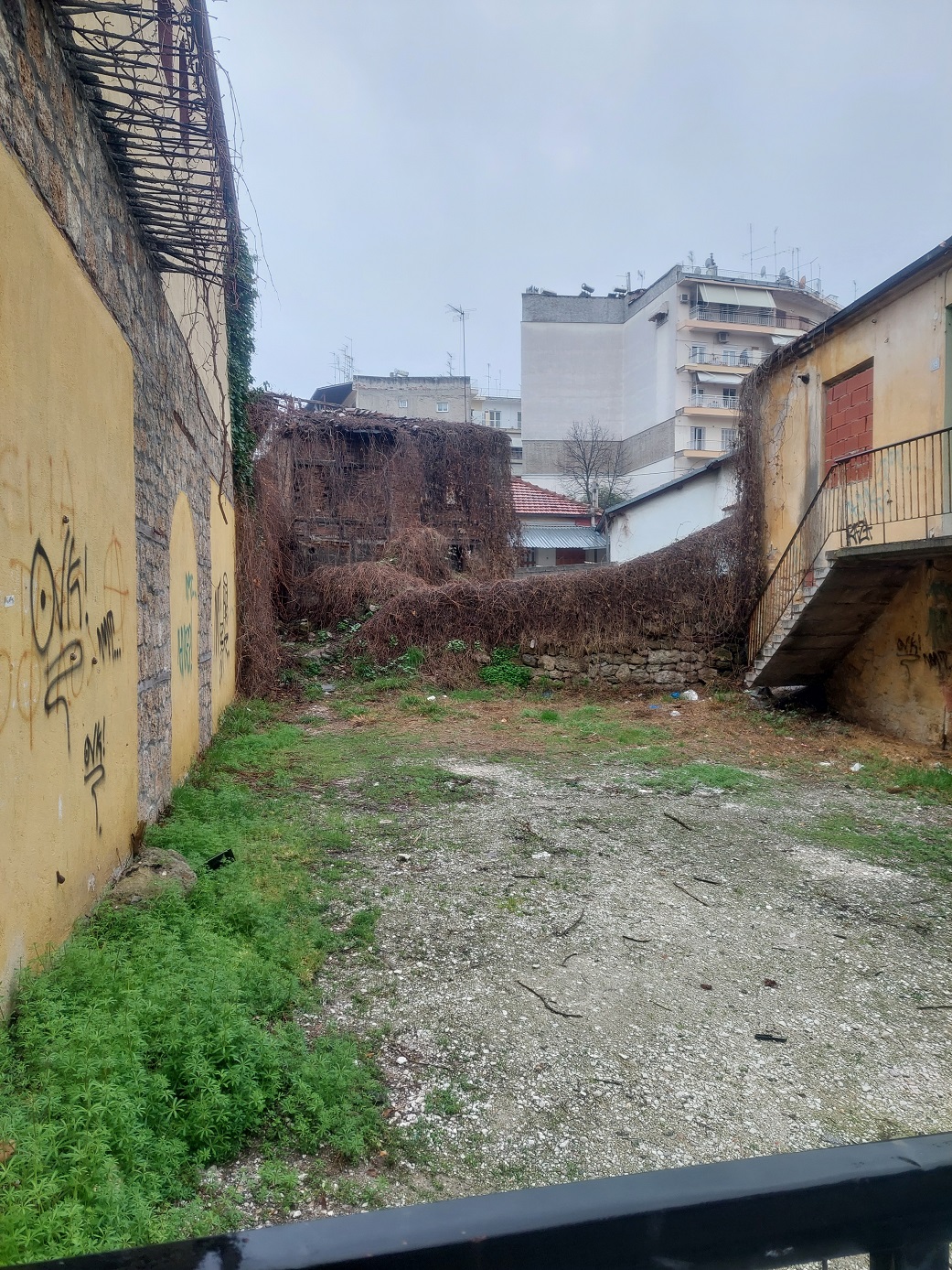 Οικόπεδο με κτίσμα  σε πλειστηριασμό Municipality of Veria