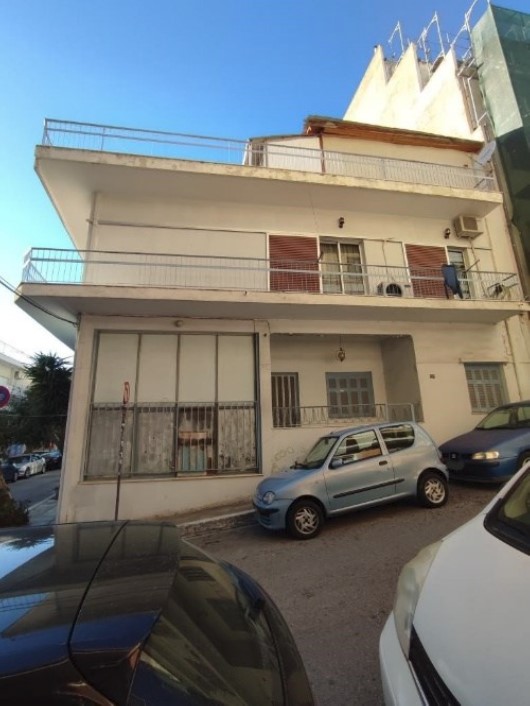 photo1