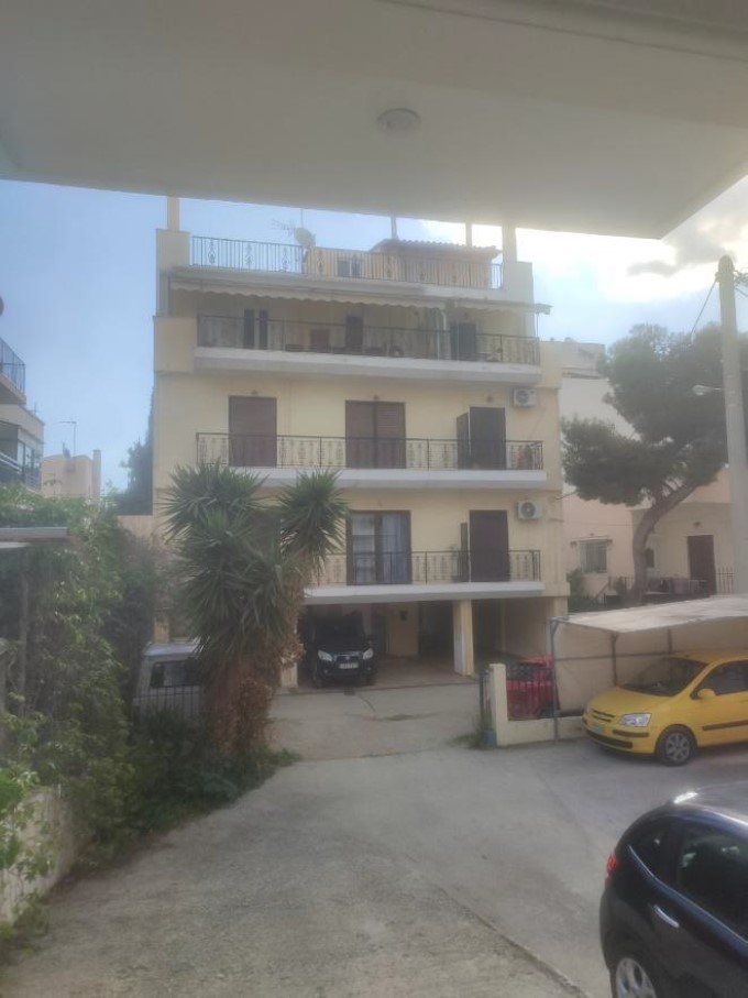 Οικόπεδο με κτίσμα  σε πλειστηριασμό Δήμος Νικαίας - Αγίου Ιωάννου Ρέντη