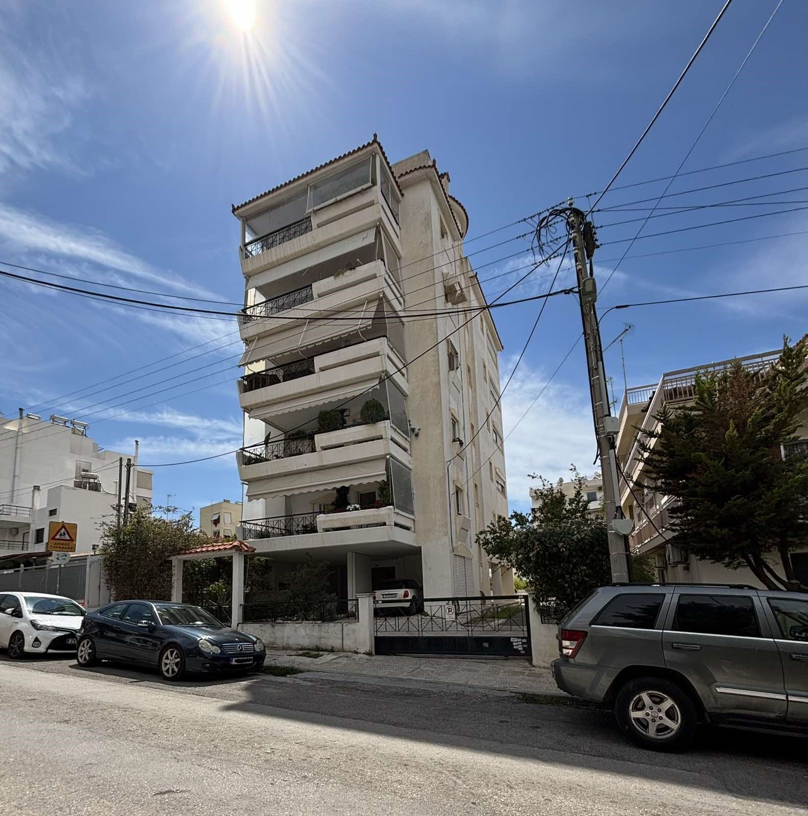 Θέση Στάθμευσης (parking)  σε πλειστηριασμό Δήμος Γλυφάδας