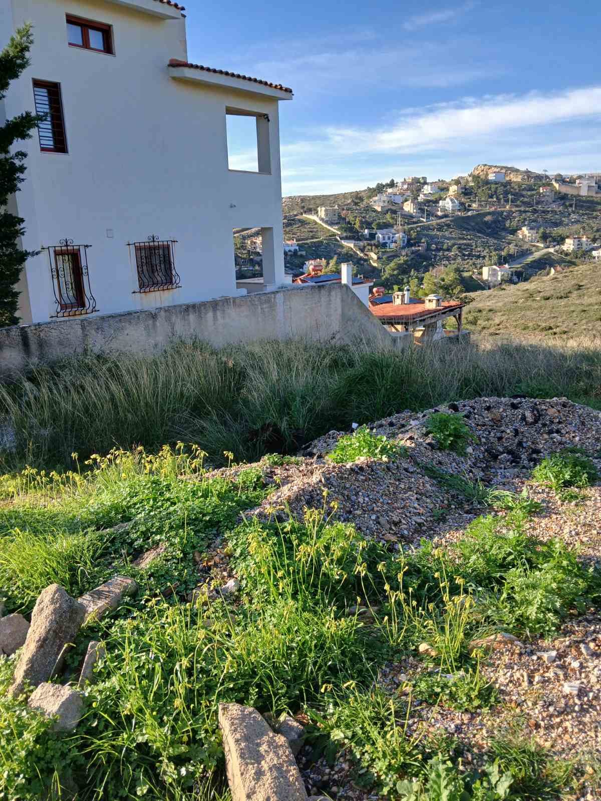 Οικόπεδο με κτίσμα  σε πλειστηριασμό Δήμος Ραφήνας - Πικερμίου